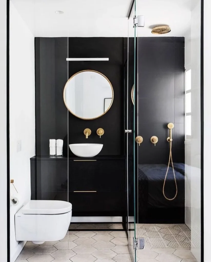 Artistic White And Gold Bathtub With Classic Decor